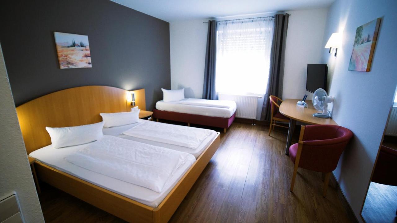 Hotel Sunparc - Shuttle Zum Europa-Park Rust 4Km & Rulantica 2Km 灵斯海姆 外观 照片