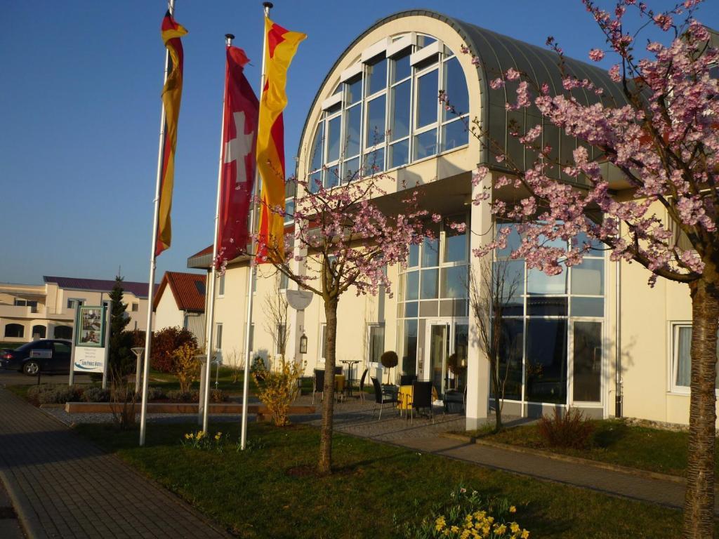 Hotel Sunparc - Shuttle Zum Europa-Park Rust 4Km & Rulantica 2Km 灵斯海姆 外观 照片
