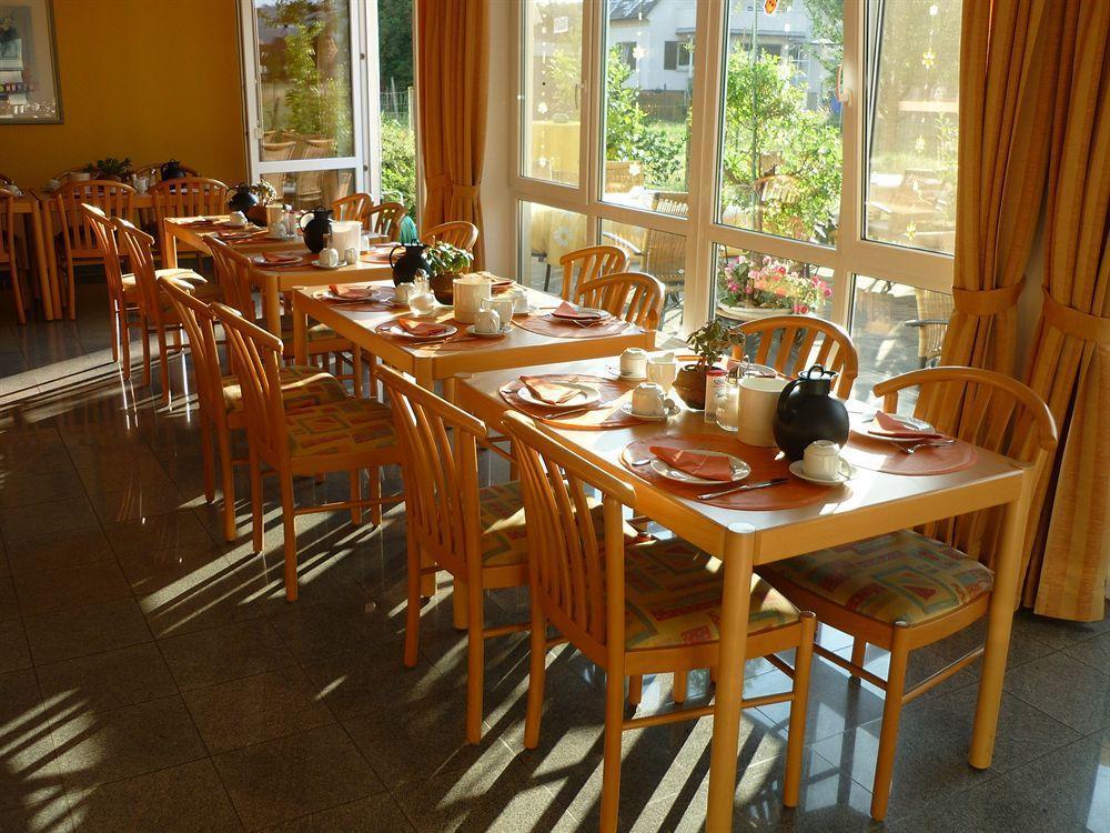 Hotel Sunparc - Shuttle Zum Europa-Park Rust 4Km & Rulantica 2Km 灵斯海姆 外观 照片